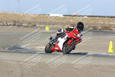 media/Nov-03-2024-TrackDaz (Sun) [[44580f4982]]/A Group/2pm (Grapevine)/